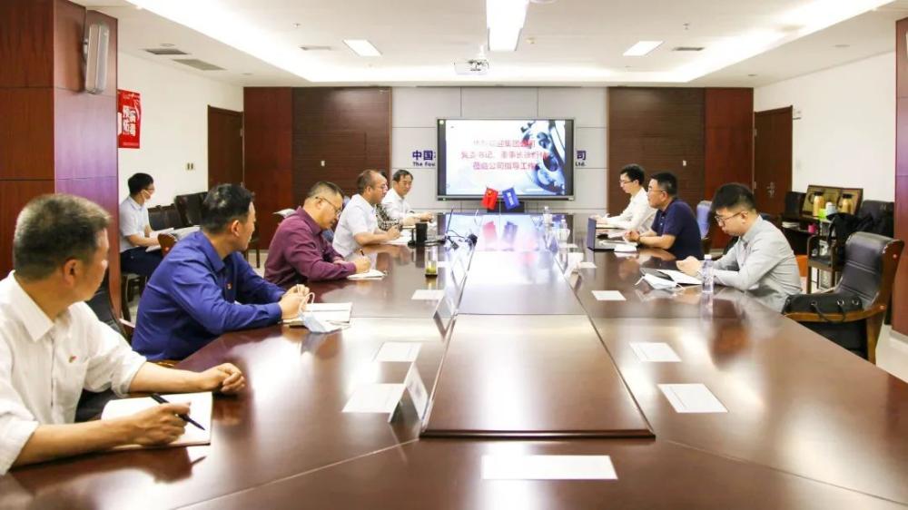 集团公司党委书记、董事长徐衍林一行到公司检查指导工作