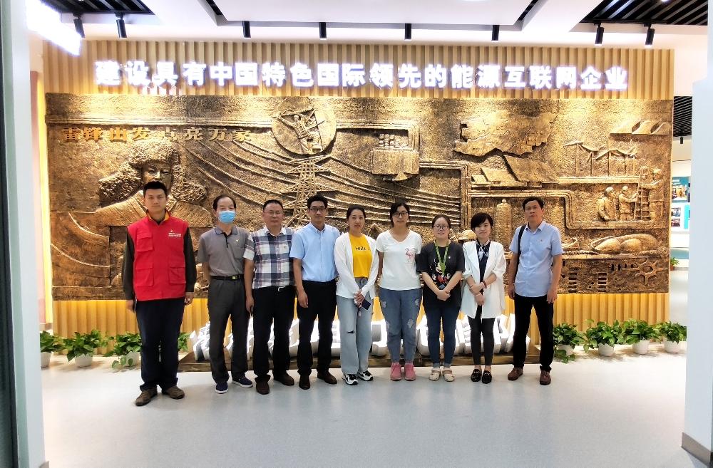 公司第二党支部与团委开展主题日活动