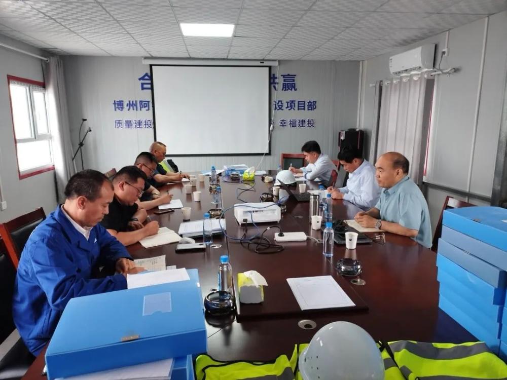 高杰一行到博州阿拉山口供水管网复线建设项目检查调研